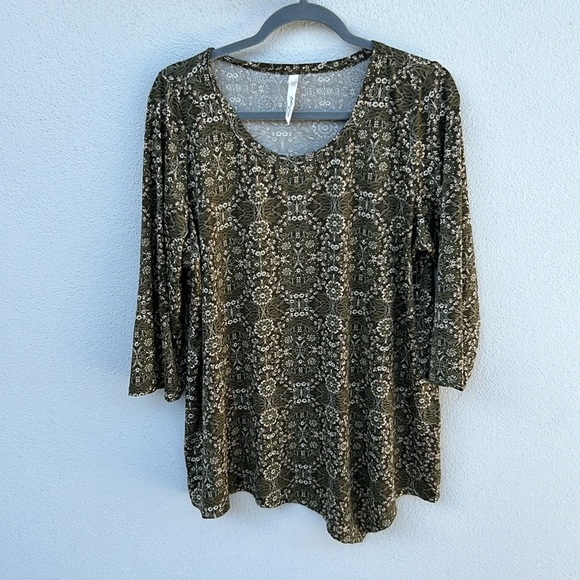 NY Collection Woman Green Tunic Asymmetrical Hem Detail Size 1X Plus - Picture 1 of 6